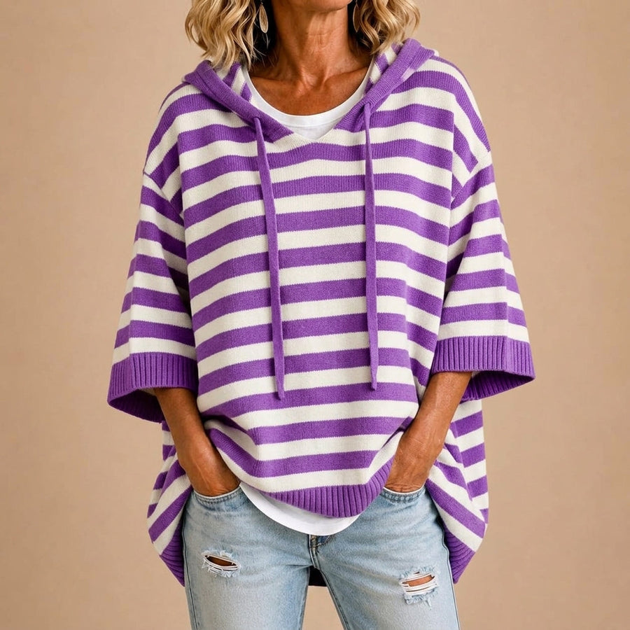 Loredana | Poncho in maglia a righe con cappuccio