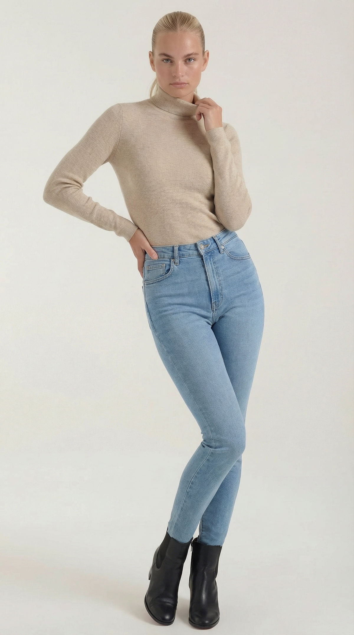 Maglia Donna a Collo Alto in Misto Cotone