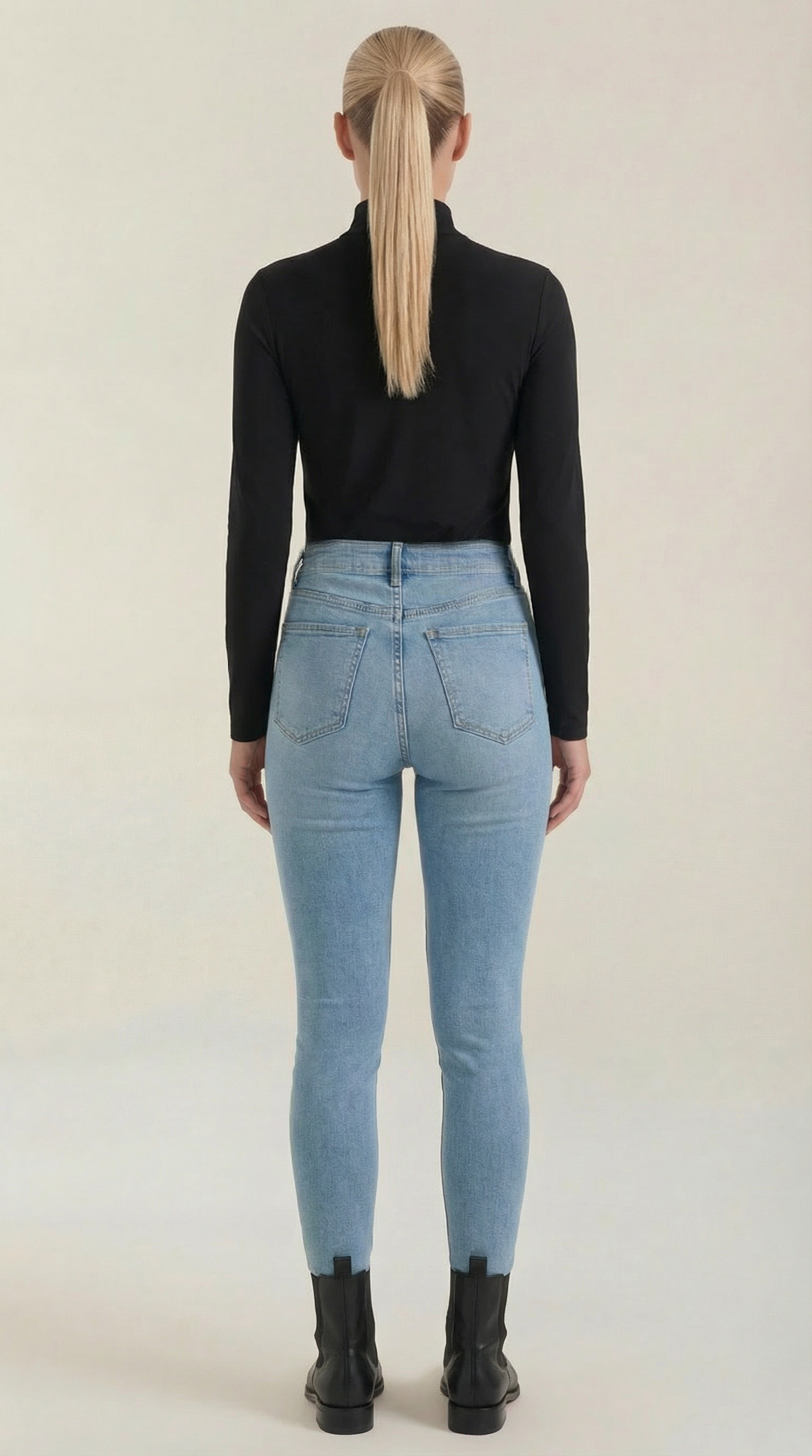Maglia Donna a Collo Alto in Misto Cotone