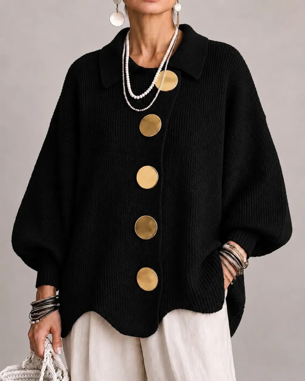 Karina | Cardigan oversize con colletto e bottoni dorati